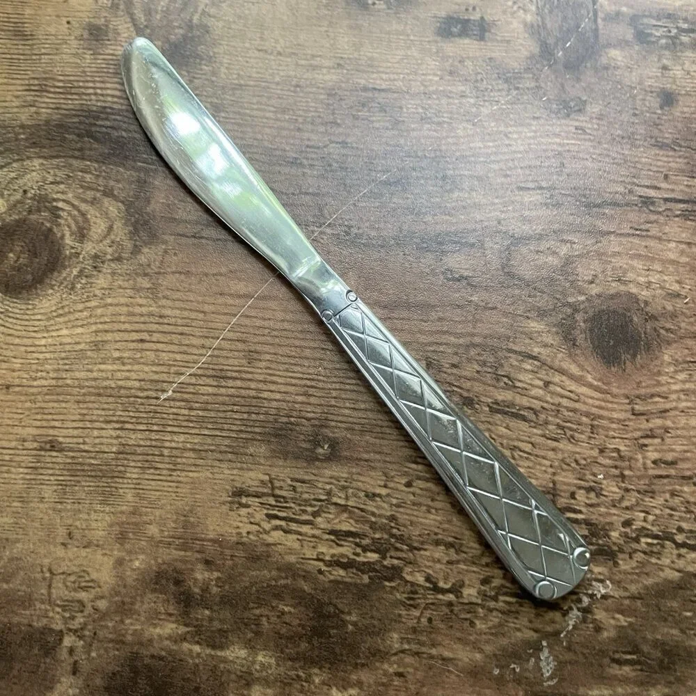 Bombay Casabella Dinner Knife Set of 4 Stainless Steel  Replacement Flatware
